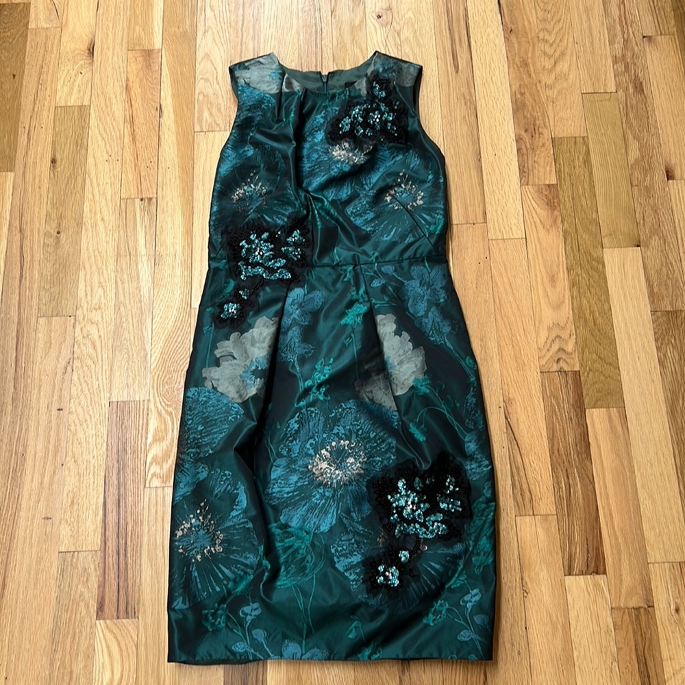 Carmen Marc Valvo Floral Jaquard Dress (size 4)